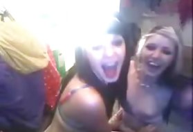 Pornó videó nehéz anális nézni, két szexi lányok, a kamera mutatja lány