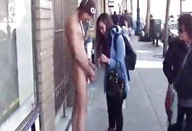 A pornós lány baszik a fickó, mintha soha nem tag!