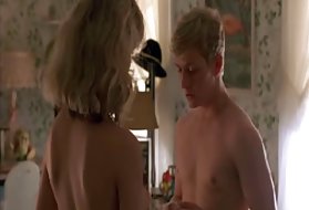 Pornó kelly preston - pornó helyzetben lány top
