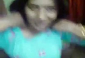 Indiai szexi falu az első alkalom, hogy egy barátom a főiskolás lány desi