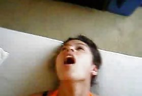 1000 giga pornó amatőr latin - 02 18 éves szex