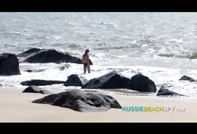 Filmeket nézni online pornó, masszázs, strand, maszturbáció megfáradt utazó 720 pornó