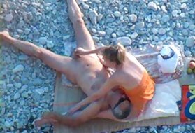 Pornó filmek, anya-fia, szabadtéri strand amatőr fasz nyilvános